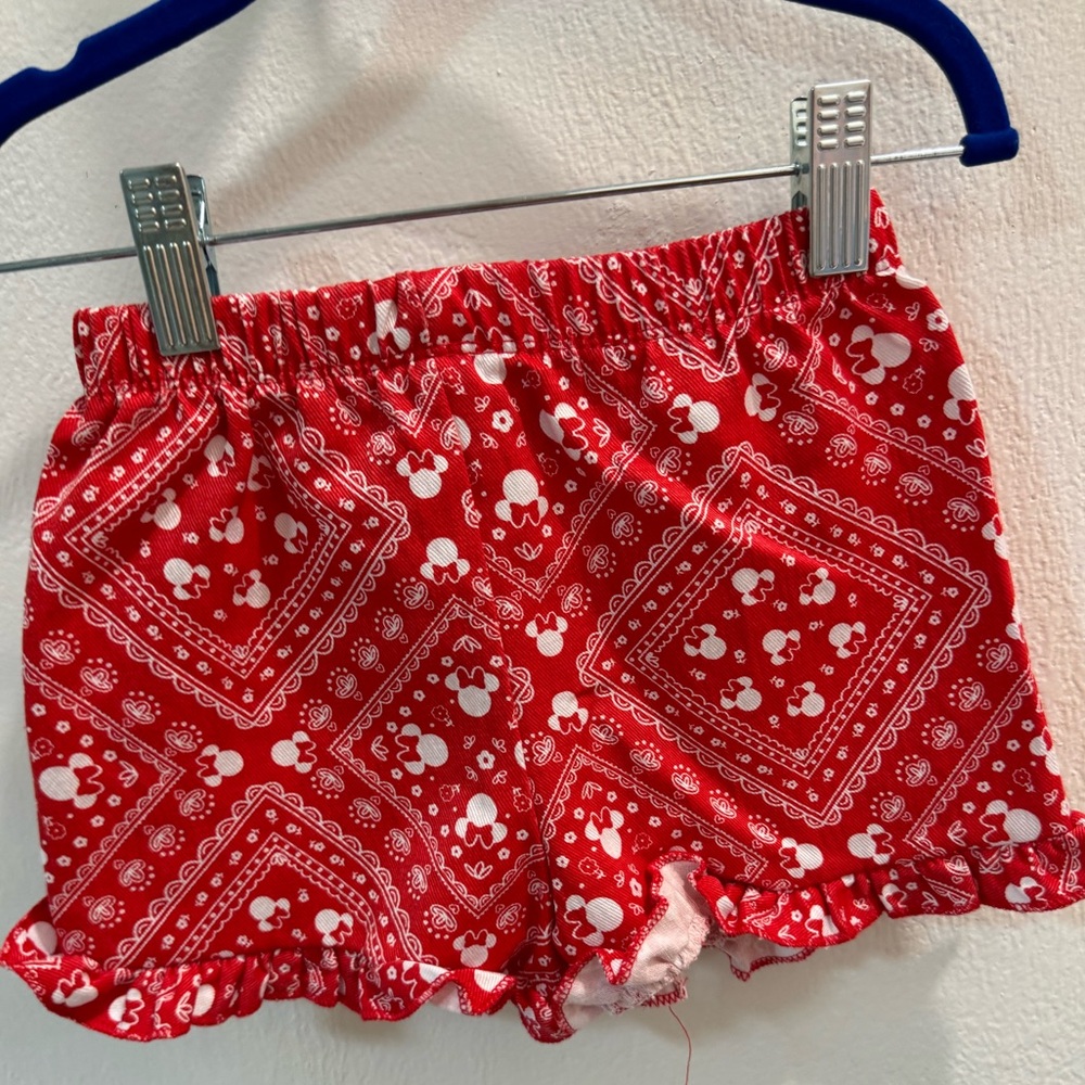 Minnie Mouse pull on shorts with ruffles